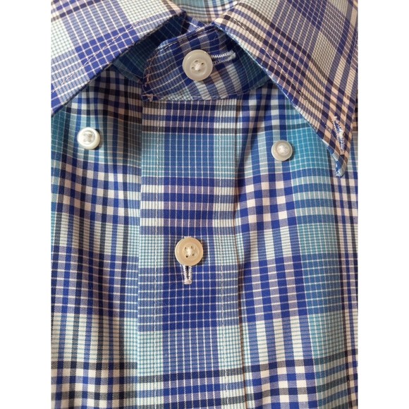 Jos A. Bank Traveler Blue Plaid Button Down Collared Short Sleeve Shirt Size M - Picture 2 of 11